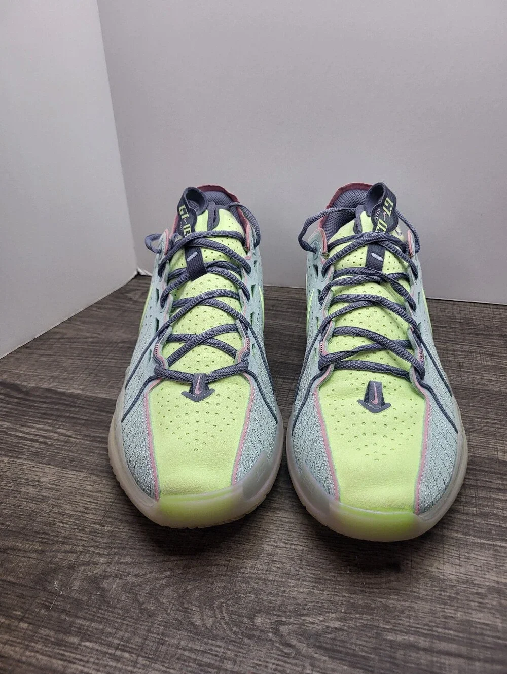 Nike gently used